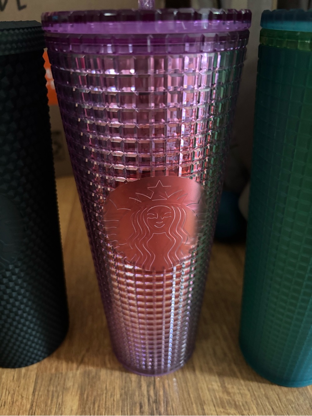 8 total Starbucks 24 oz tumblers. - Picture 8 of 10